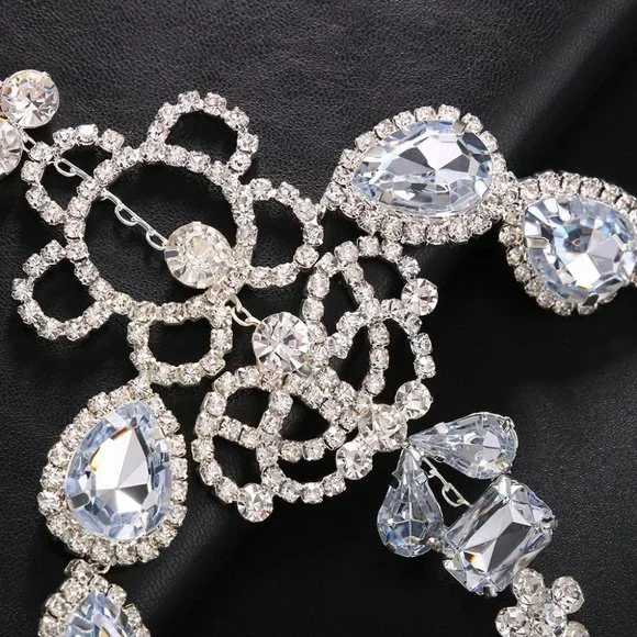 Crystal Tassel Face Mask Rhinestone Masquerade Jewelry for Women Halloween Party - Picture 3 of 6